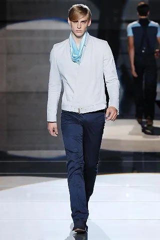 Look 15